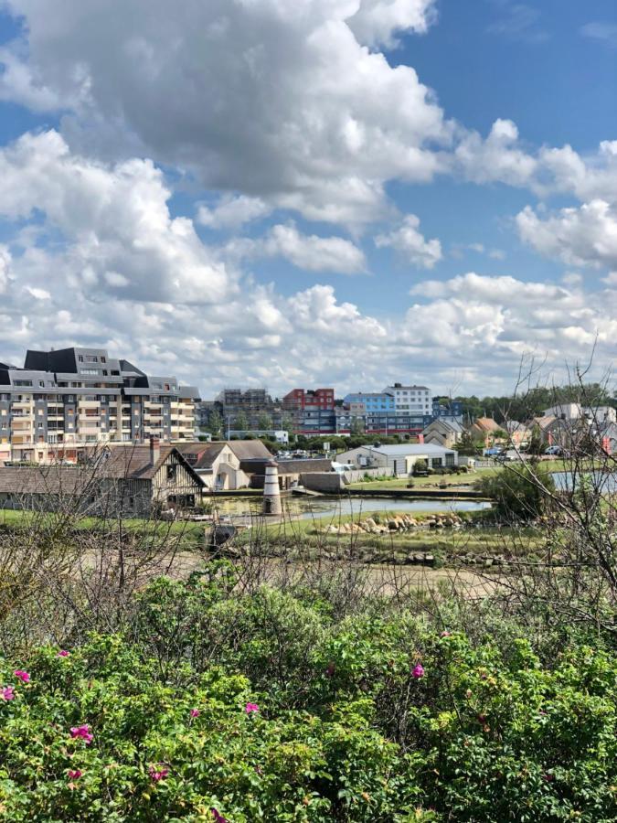 Bleu Sale - F2 Courseulles Avec Balcon Lejlighed Eksteriør billede